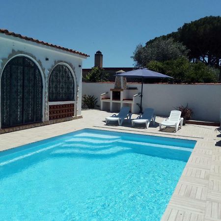 Villa Tarragona L' Escala Екстериор снимка